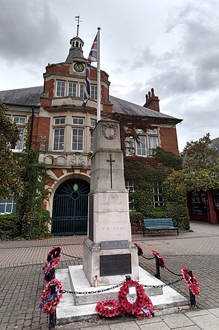 <span class="mw-page-title-main">New Malden War Memorial</span> War memorial in England