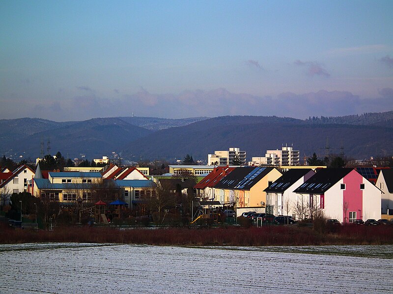 File:Ortsrand Sandhausen Februar 2013.JPG