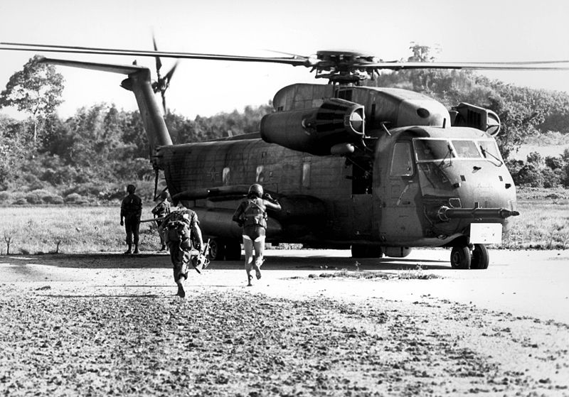File:Pararescuemen board CH-53 during Koh Tang-raid.jpg