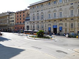 Piazza della Nunziata, Genova 02.jpg