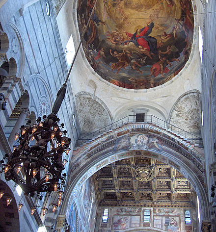 Dome of the Cathedral of Pisa with the "lamp of Galileo"