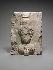 Plaster block with relief bust, Yale University Art Gallery, inv. 1938.5370