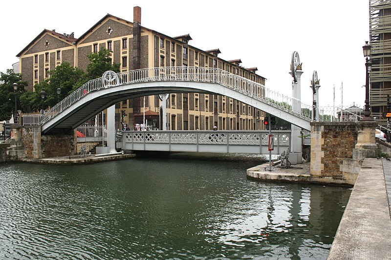 File:Pont levant de la rue de Crimée IMG 0382.jpg