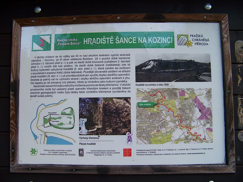 File:Povodím Botiče 3 - hradiště Šance na Kozinci.jpg