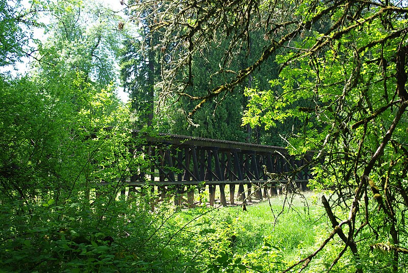 File:Rail trestle at Hillsboro Oregon.JPG