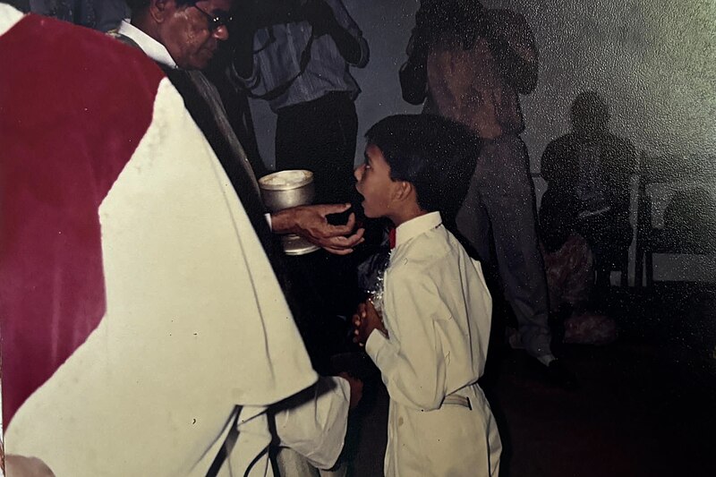 File:Receiving Holy Communion.jpg