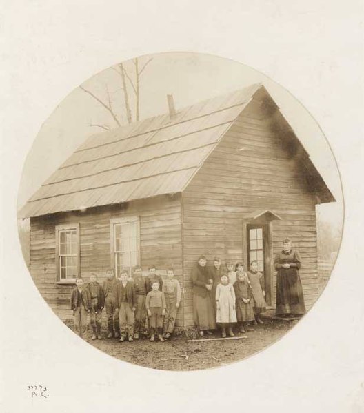 File:Rural one-room school, ca 1885 (MOHAI 6903).jpg