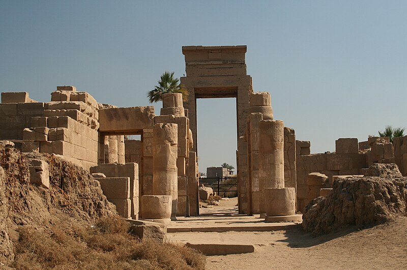 File:SFEC-L-KARNAK32.JPG