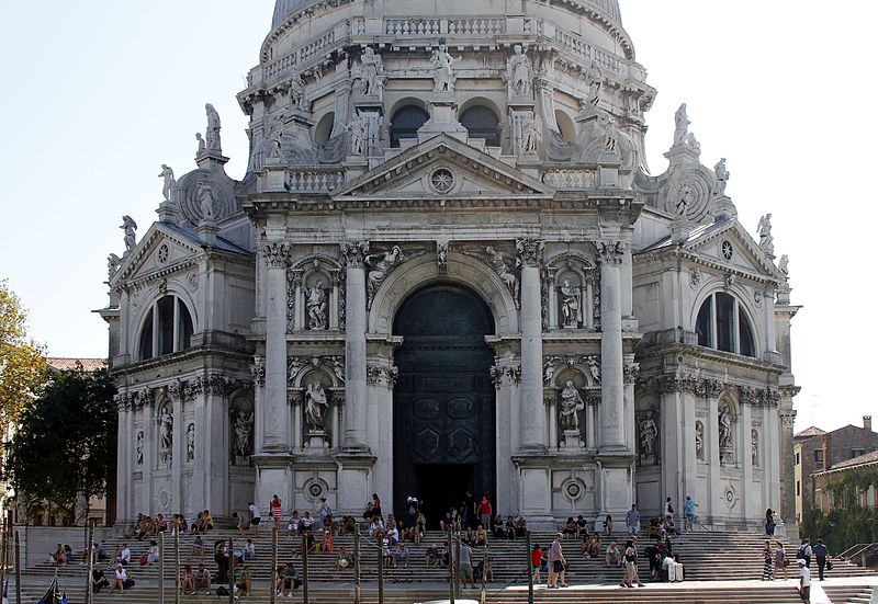 File:Santa Maria della Salute seen from Grand Canal - Venice 2016.jpg