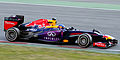 Sebastian Vettel pilotando o RB9 durante os testes da pré-temporada na Catalunha.