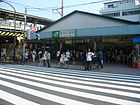 乗客転落事故のあった新大久保駅