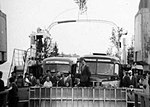 Två bussar på färjan midsommaren 1958.