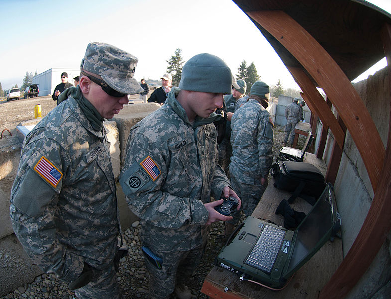 File:Soldiers train to become EOD leaders DVIDS496352.jpg