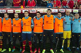 Spain - Chile - 10-09-2013 - Geneva - Jordi Alba, Andrès Iniesta, Nacho, Koke, Alvaro Negredo, David Villa and José Reina.jpg