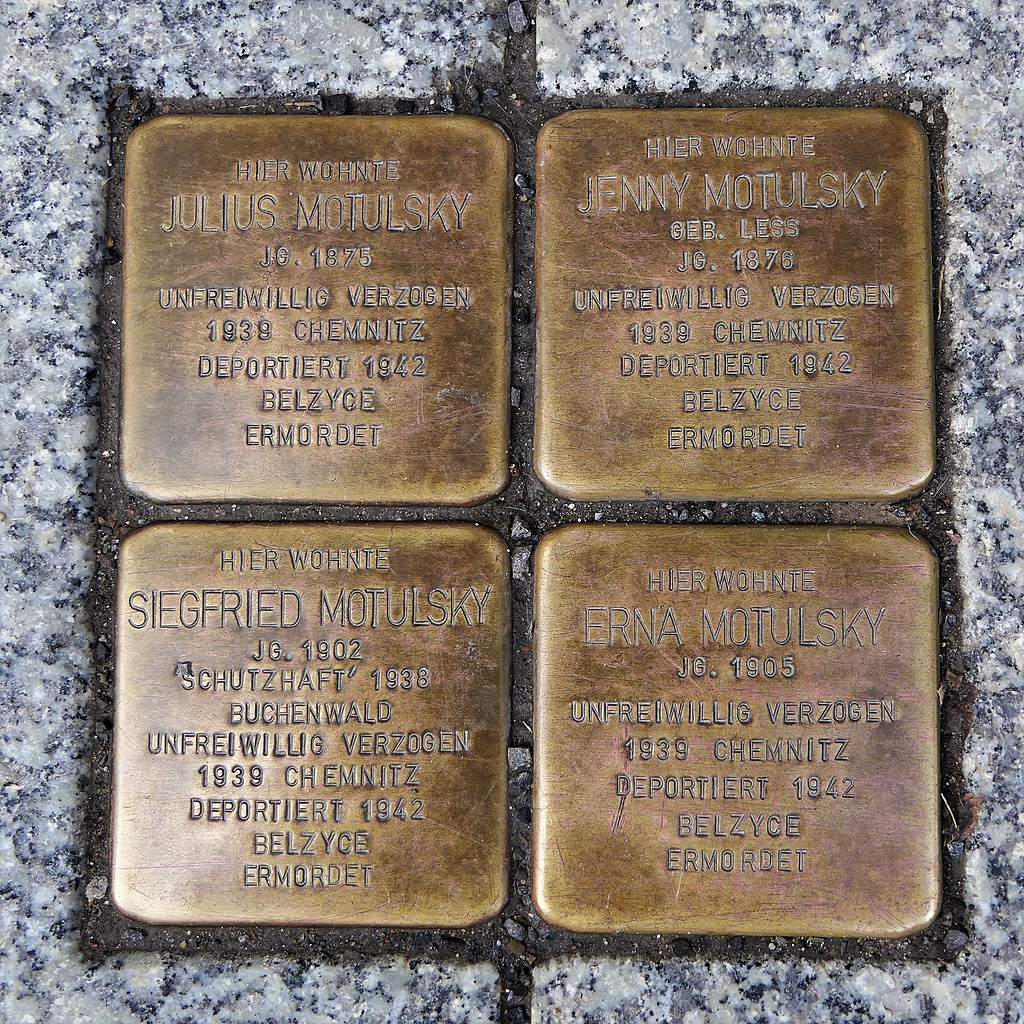 Stolpersteine für Familie Motulsky, Große Kirchgasse 6, Oederan.JPG