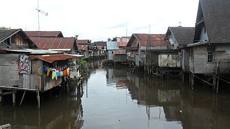 ไฟล์:Sungai_Miai,_Banjarmasin.jpg