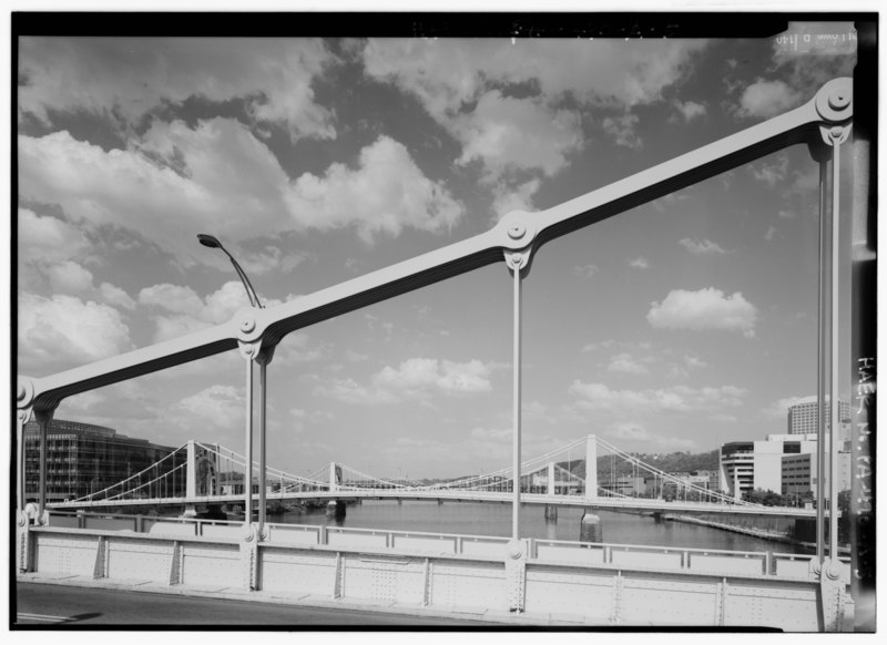 File:Suspender detail, looking NE with other two sisters in background. - Three Sisters Bridges, Sixth Street Bridge, Spanning Allegheny River at Sixth Street, Pittsburgh, Allegheny HAER PA,2-PITBU,78A-5.tif