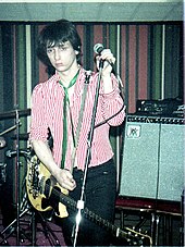 Johnny Thunders in 1979 with a Gibson Les Paul Junior TAG Johnny Thunders.jpg