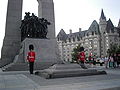 English: The Tomb of the Unknown Soldier at The National War Memorial in Ottawa, Canada Français : La Tombe du Soldat inconnu au Monument Commémoratif de Guerre du Canada à Ottawa