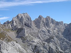 Peña Santa de Enol, (2486 m), la cumbre del macizo del Cornión