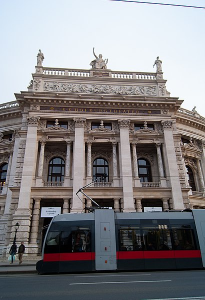 File:Tramway in Vienna (8442172594).jpg