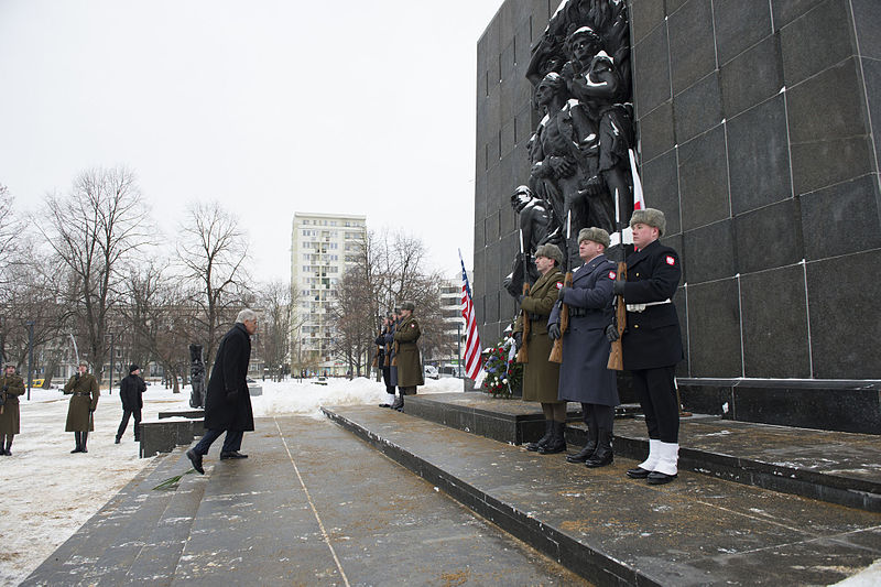 File:U.S. Defense Secretary Chuck Hagel prepares to lay a wreath at the Warsaw Ghetto in Warsaw, Poland 140131-M-EV637-131.jpg