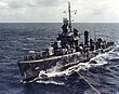 USS Buchanan (DD-484) USS Wasp'ten yakıt ikmali yapıyor (CV-7) 1942.jpg