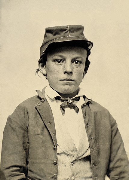 File:Unidentified young soldier in Confederate infantry uniform.jpg