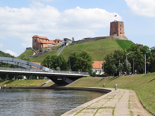 Upper Castle remains