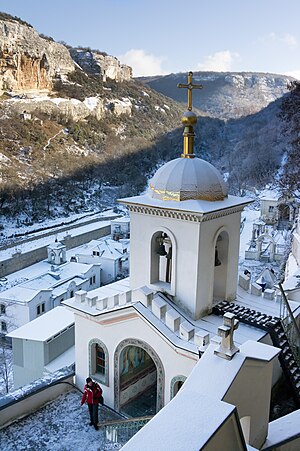 Uspensky Cave Monastery 2.jpg