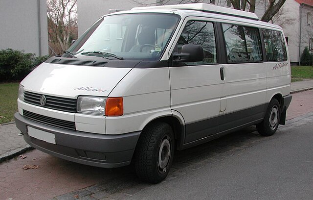 File:VW Eurovan T5 Multivan.jpg - Wikipedia