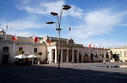 St George's Square