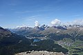 English: Celerina, St. Moritz, Lake St. Moritz and Lake Staz as seen from Segantini Hut (Pontresina/Samedan, Grison, Switzerland) Deutsch: Celerina, St. Moritz, St. Moirztersee und Stazersee, aufgenommen von der Segantinihütte (Pontresina/Samedan, Graubünden, Schweiz) Rumantsch: Schlarigna, San Murezzan, Lej da San Murezzan e Lej da Staz, piglia se dalla Chamanna Segantini (Pontresina/Samedan, Grischun, Svizra) Italiano: Celerina, Lago di Sankt Moritz, St. Moritz e Lago di Staz, fotografato dalla Capanna Segantini (Pontresina/Samedan, Grigioni, Svizzera)