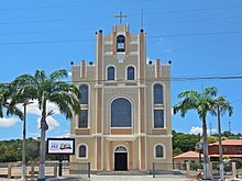 Vista da Igreja Matriz de São Pedro, Baixo Guandu ES.jpg