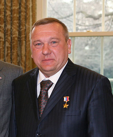 File:Vladimir Shamanov 584.jpg