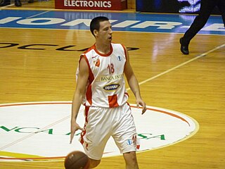 <span class="mw-page-title-main">Vuk Radivojević</span> Serbian basketball player