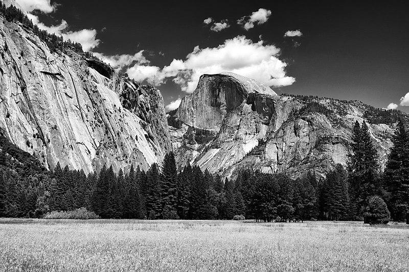 File:Yosemite Magic (14351743527).jpg