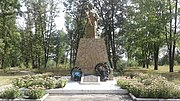 Братська могила радянських воїнів Підліснівка.jpg