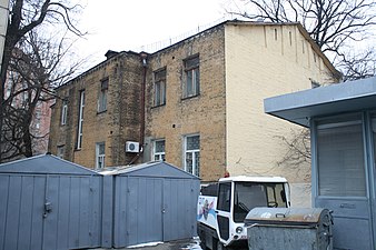Тиловий фасад, 2012