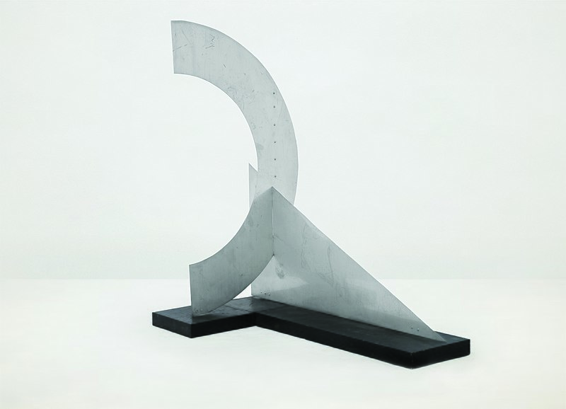 File:1968 Crescent, Stainless Steel.jpg