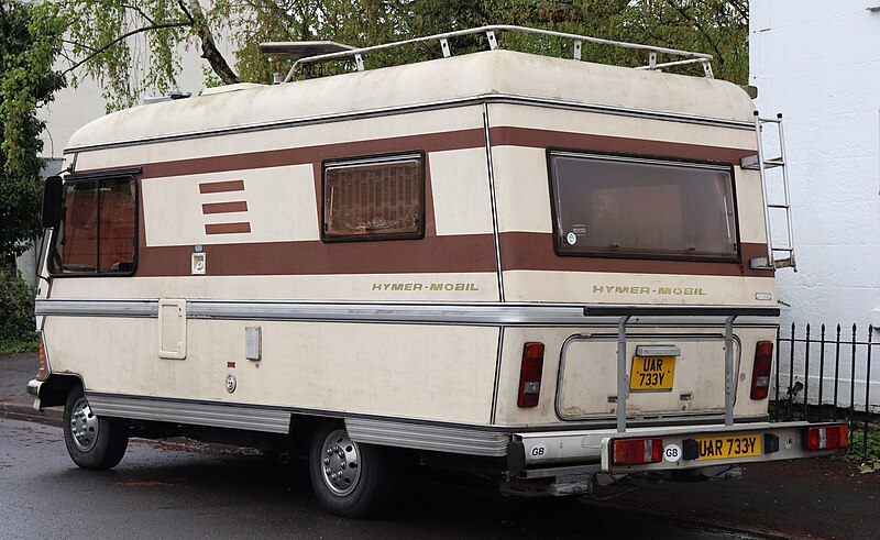 File:1983 Hymer 550S 2.3 Rear.jpg