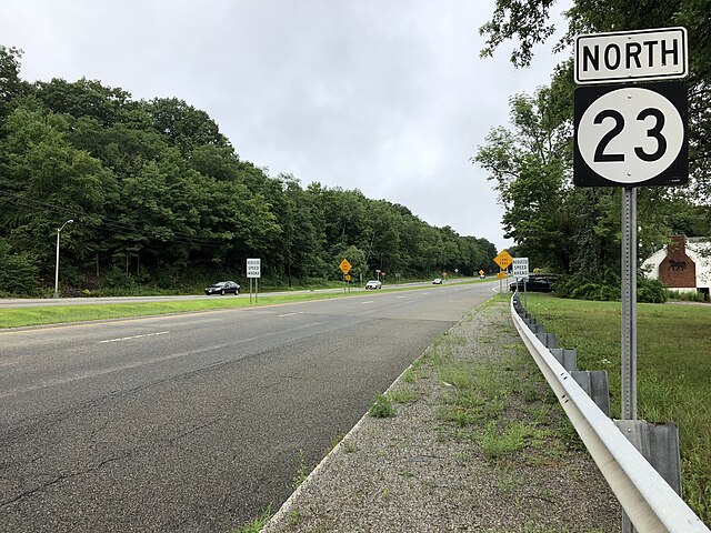 Route 23 northbound in Hardyston Township