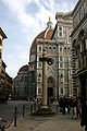 Colonne / croix de saint Zénobe, saint patron de l'archidiocèse de Florence