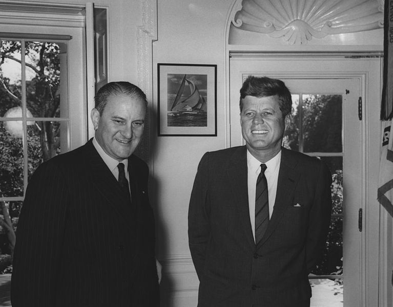 File:AR8168-A. President John F. Kennedy with Foreign Minister of Spain, Fernando María Castiella.jpg