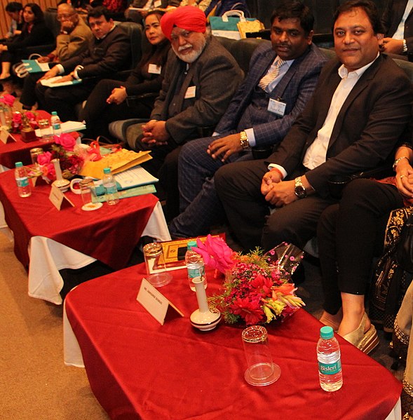 File:AS KEYNOTE SPEAKER AT CHANDIWAL INSTITUTE 5.jpg