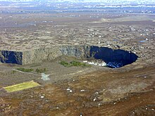 Fichier:Aerial_View_of_Ásbyrgi_21.05.2008_15-39-42.JPG