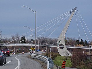 <span class="mw-page-title-main">Airport Parkway (Ottawa)</span> Controlled-access highway in Ottawa