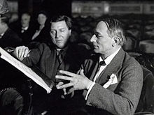 Албан Берг и диригентът Морис Корней дьо Торан при подготовка за постановка на операта в Брюксел през 1932 година