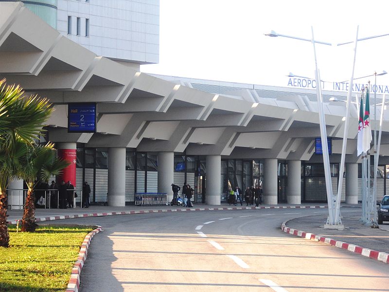 File:Algiers Houari Boumediene Airport 04.jpg