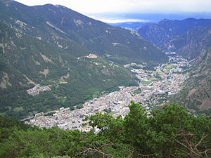 Andorra: Historie, Státní symboly, Geografie